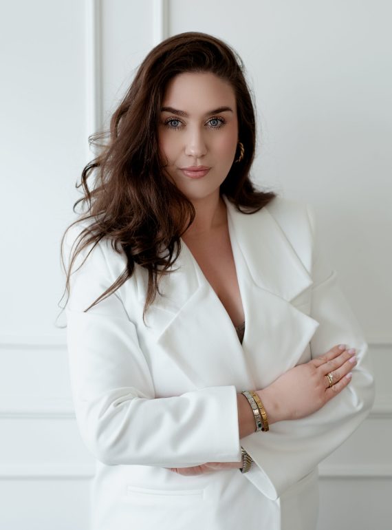 Julia.cd.przyciete